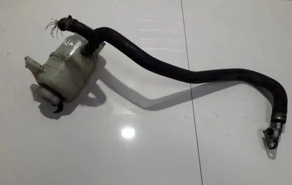 Mitsubishi Outlander Power steering fluid tank/reservoir