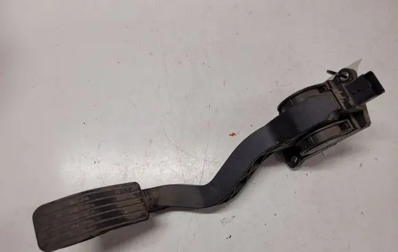 Peugeot 307 Accelerator throttle pedal 9646702180 0280752251