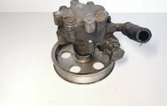 Audi A4 S4 B6 8E 8H Power steering pump 06B145255