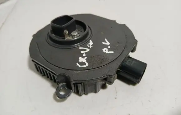 Honda CR-V Xenon control unit/module LBHE03L056A2677