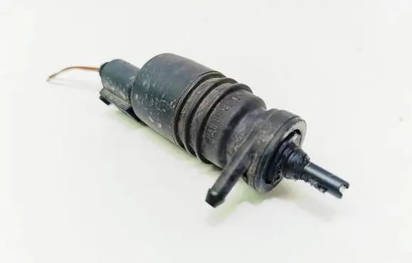 Audi A4 S4 B5 8D Windscreen/windshield washer pump