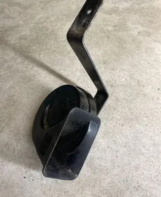 Audi A6 S6 C5 4B Horn signal 4B0951223A