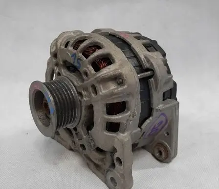 Volkswagen Up Generator/alternator 04C903023A