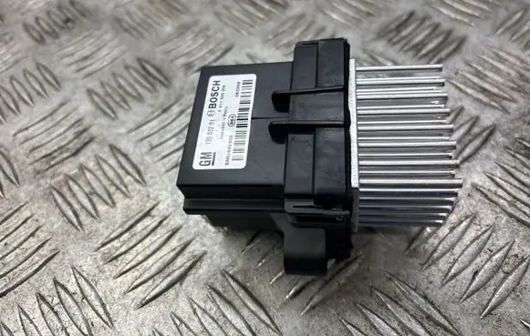 Opel Insignia A Heater blower motor/fan resistor 13503201