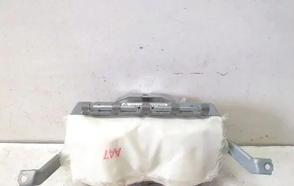 Toyota Avensis T270 Passenger airbag 0589P1000794
