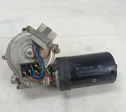 Mercedes-Benz Vario Wiper motor 0390242404