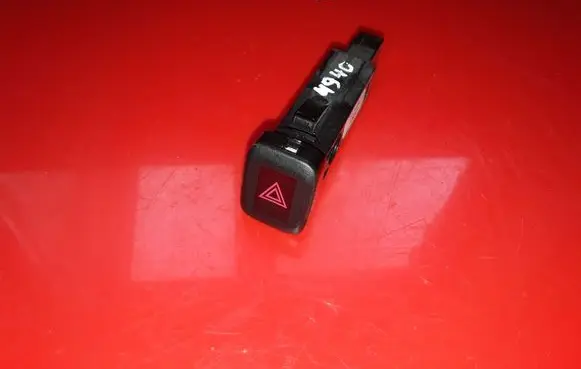 Volvo S60 Hazard light switch 9123681 12W303
