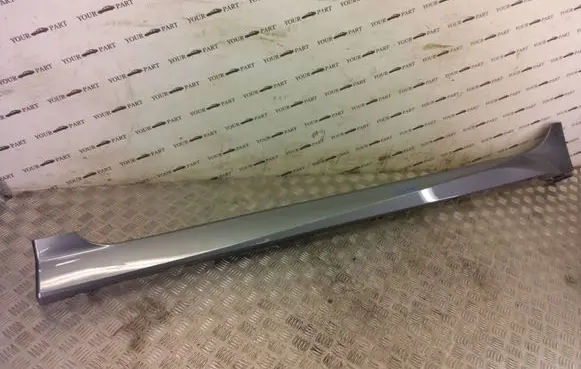 Nissan Leaf II (ZE1) Sill 76851-6WL2C