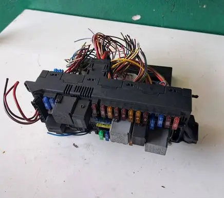 Mercedes-Benz E W211 Fuse module 2115453801