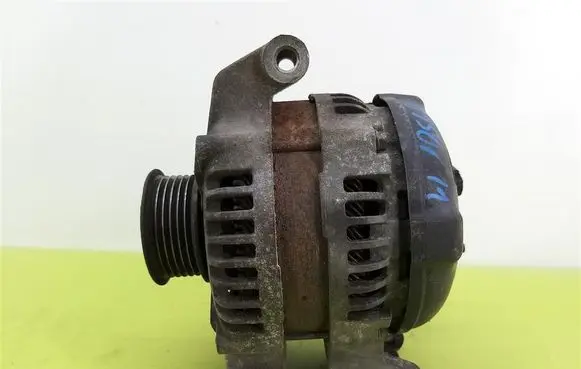 Chrysler Voyager Generator/alternator 4210000070