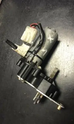 BMW X5 E53 Seat adjustment motor 8251616