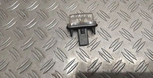 Toyota Auris 150 Number plate light H381
