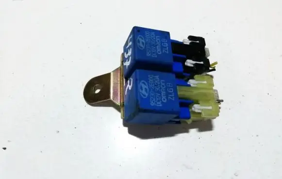 Hyundai Tucson JM Other relay 952302e000 95230-2e000