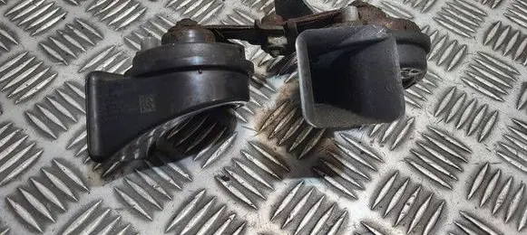 Seat Toledo IV (NH) Horn signal 3B0951223E 5JA951206 6033FB2285