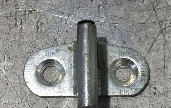 Peugeot Boxer Front door lock loop/hook striker 51864555