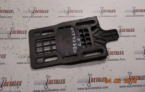 Mercedes-Benz S W220 Rear bumper mounting bracket A2206101026