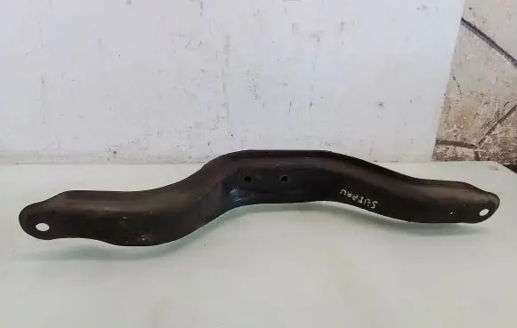 Subaru Outback Gearbox mounting bracket