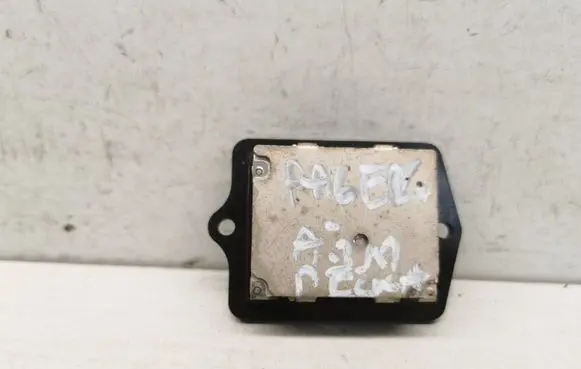 Mitsubishi Pajero Heater blower motor/fan resistor