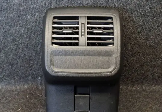 Volkswagen PASSAT B8 Rear air vent grill 3G0864298H 3G0864376C 3G0857100H