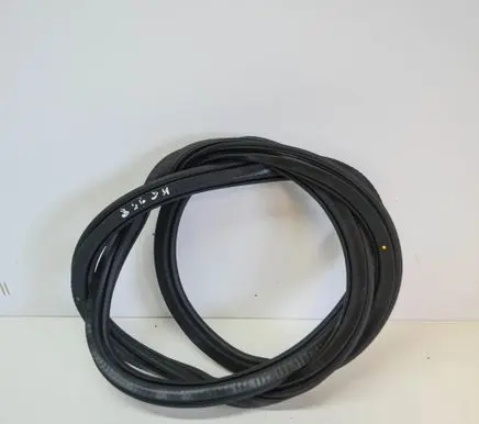 Audi A3 S3 8V Rubber seal rear door 8V5833721