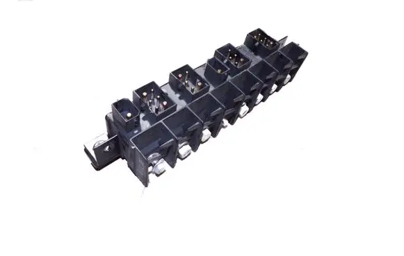 Audi A8 S8 D2 4D Fuse module 4A0941822