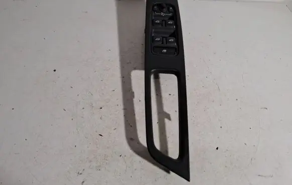 Volvo V60 Electric window control switch 31343102