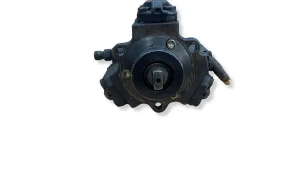 Mercedes-Benz ML W164 Fuel injection high pressure pump A6120700001