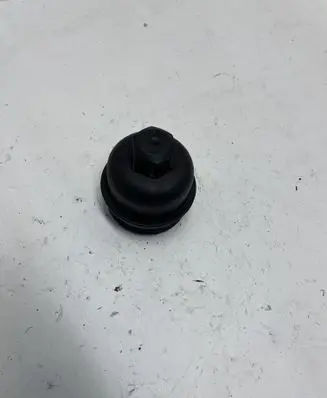 BMW 5 F10 F11 Oil filter cover 