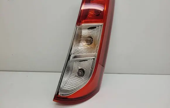 Dacia Dokker Rear/tail lights