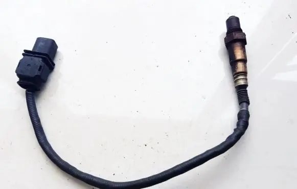BMW 5 E60 E61 Lambda probe sensor 0281004019 779159201