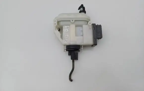 Volkswagen PASSAT B4 Central locking motor 3A0862153B