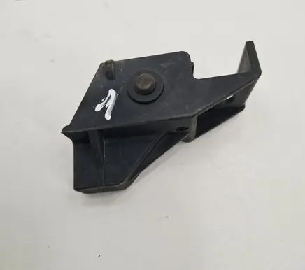 Radiator support slam panel bracket
