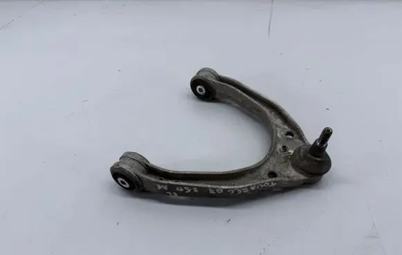 Volkswagen Touareg I Front lower control arm/wishbone 7L0407047B