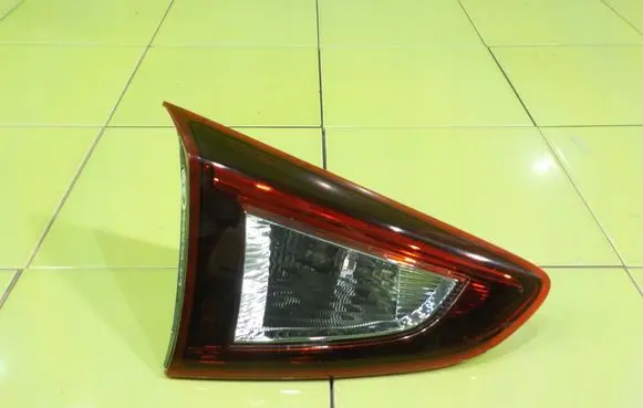 Mazda 2 Rear/tail lights 13218368