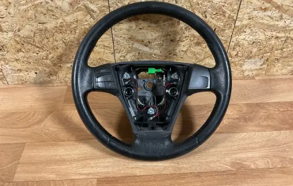 Volvo V50 Steering wheel 30723663 19082005 CV552021