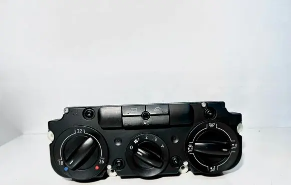 Volkswagen Golf V Climate control unit 74730960
