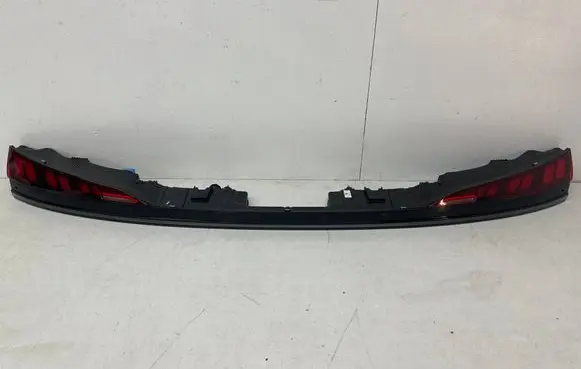 Audi Q3 F3 Tailgate rear/tail lights 
