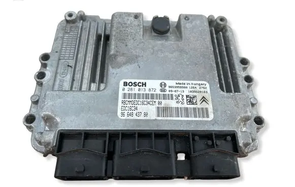 Peugeot 207 Engine control unit/module 9664843780 0281013872 EDC16C34