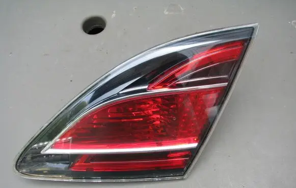 Mazda 6 Tailgate rear/tail lights GS1F513F0