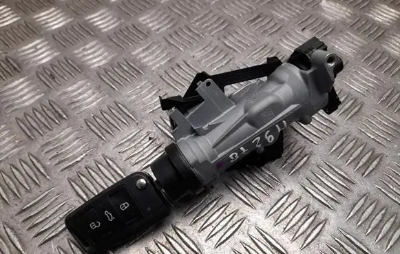 Audi A1 Ignition lock 1K0905851