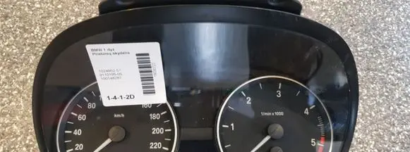 BMW 1 E81 E87 Speedometer (instrument cluster) 9110195