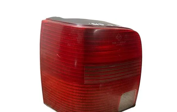 Volkswagen PASSAT B5 Rear/tail lights 3B9945111F