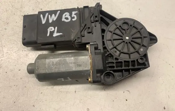 Volkswagen PASSAT B5 Front door window regulator motor 119107100 05072500 50042100