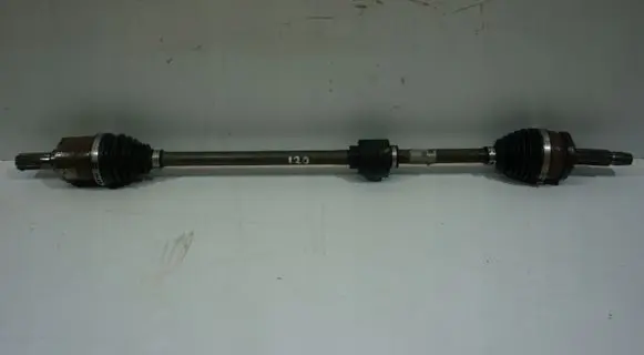 Hyundai i20 (PB PBT) Front driveshaft 