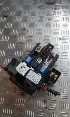 Hyundai Santa Fe Fuse module 9540026500