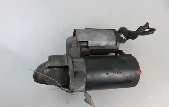 Audi A6 S6 C5 4B Starter motor 