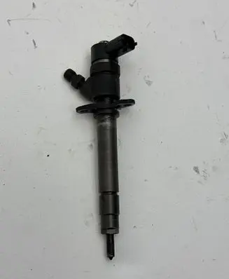 Volvo S60 Fuel injector 0445110078 8658352