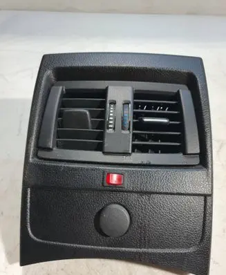 BMW 1 F20 F21 Rear air vent grill 9207330 168281