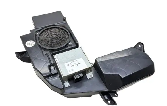Audi A4 S4 B7 8E 8H Subwoofer speaker 8E9035382 8E9035223