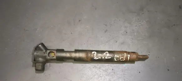 Mercedes-Benz C W204 Fuel injector A6510704987 28342997